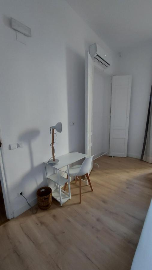 Hostal Andrea Sol Μαδρίτη Εξωτερικό φωτογραφία