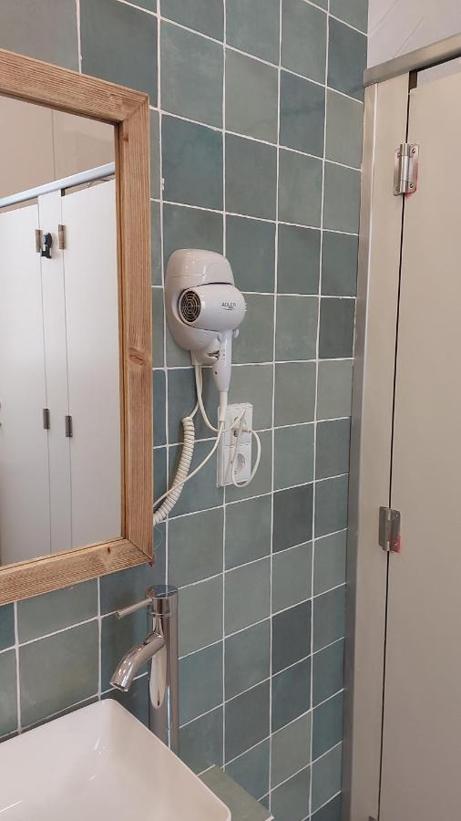 Hostal Andrea Sol Μαδρίτη Εξωτερικό φωτογραφία