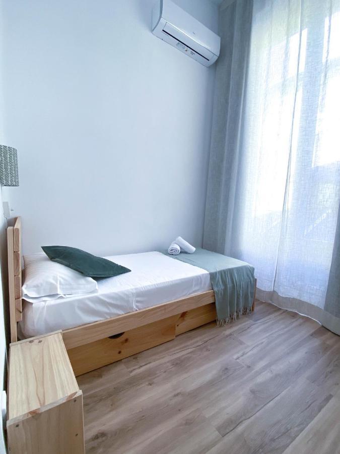 Hostal Andrea Sol Μαδρίτη Εξωτερικό φωτογραφία
