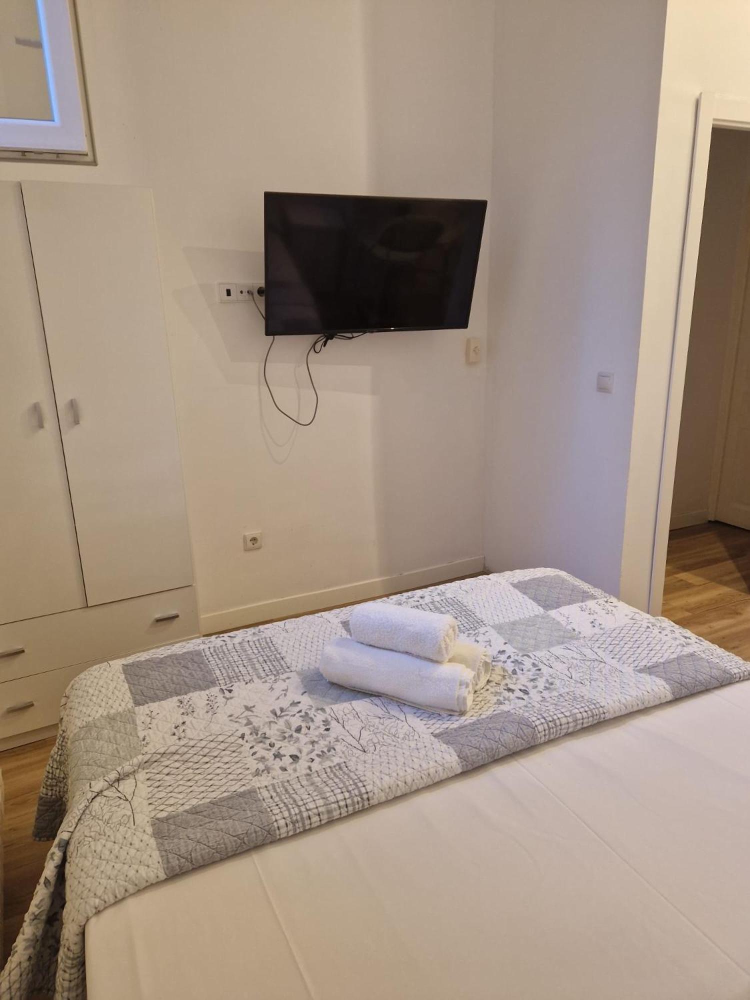 Hostal Andrea Sol Μαδρίτη Εξωτερικό φωτογραφία