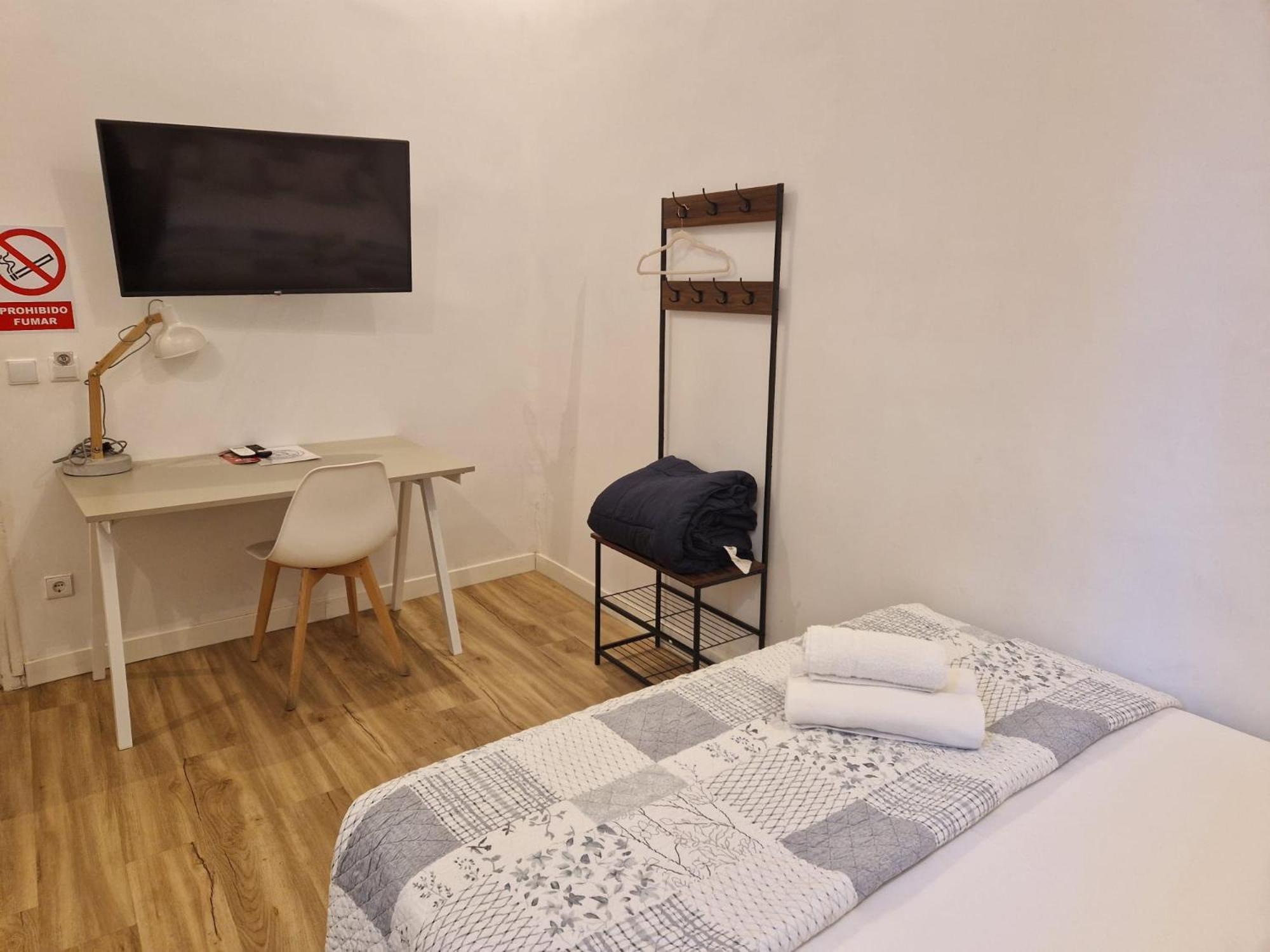Hostal Andrea Sol Μαδρίτη Εξωτερικό φωτογραφία